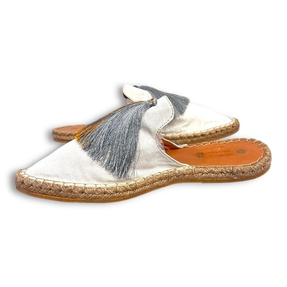 Silvia Cobos White Canvas Tasseled Slip on Sunrise Mules Sz 10 NEW - Picture 5 of 9